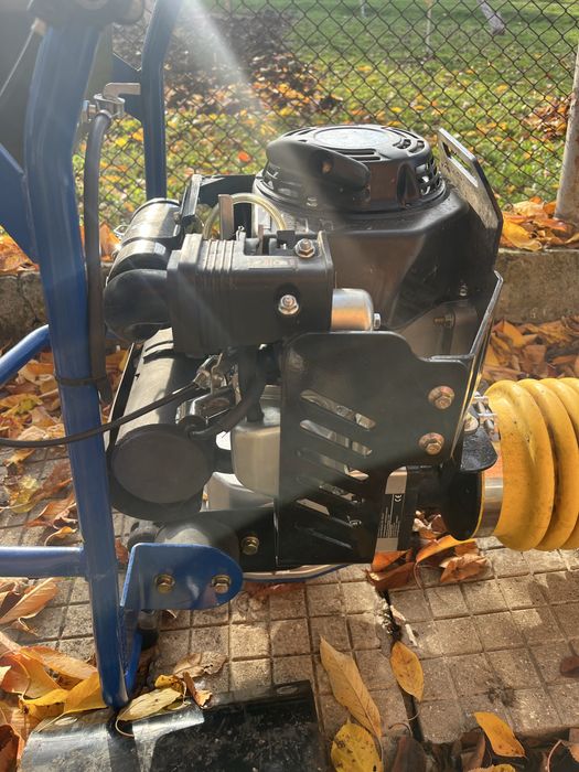 ЧИСТО НОВА Трамбовка Пачи крак