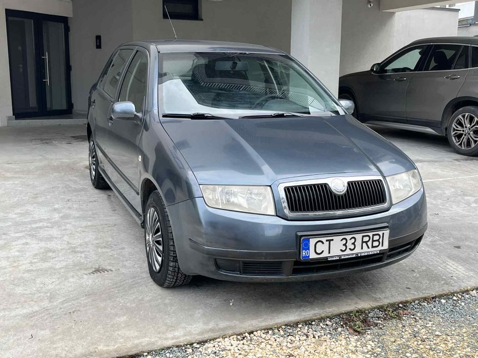 Vând scoda fabia
