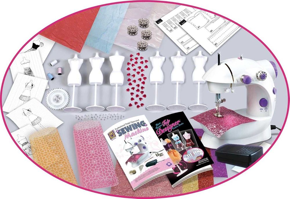 Детска шевна машина и аксесоари