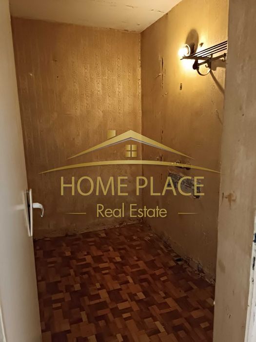 Продава се Четиристаен апартамент в Варна, Автогара - 90 кв.м за 1056 €/кв.м - Снимка #3