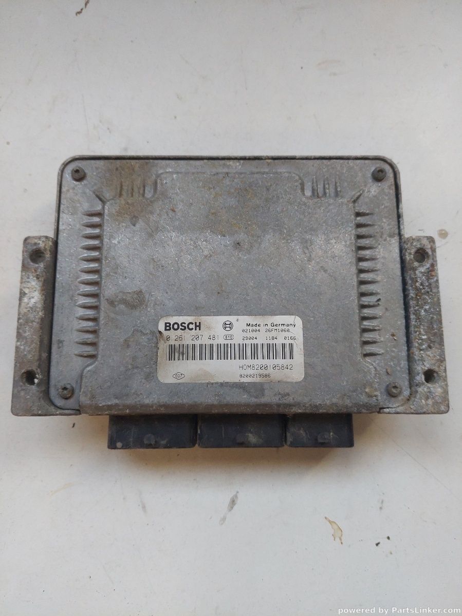 Calculator ECU RENAULT LAGUNA I (B56_, 556_) [ 1993 - 2002 ] OEM 0261207481