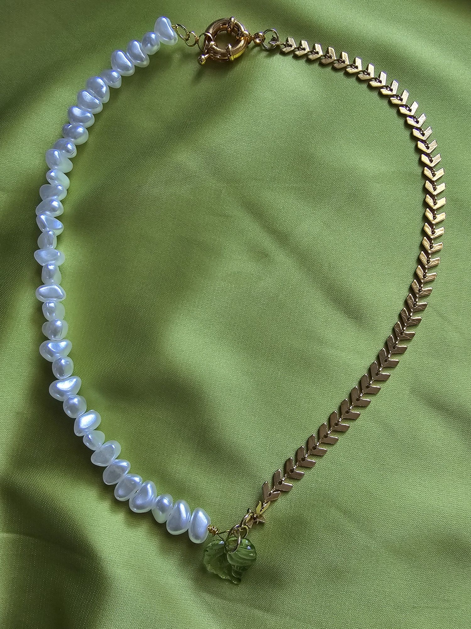 Colier Leaf Pearls