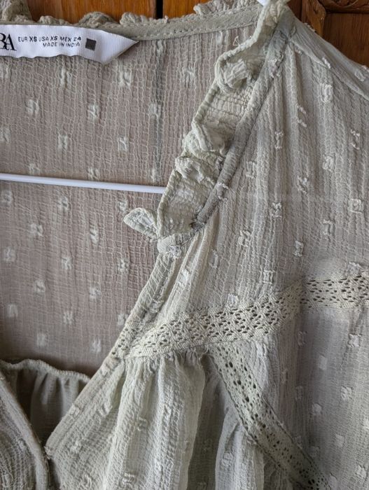 Cămașă elegantă, model deosebit