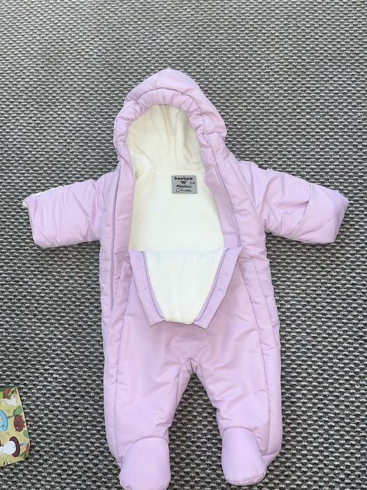 Продам комбинезоны зимние