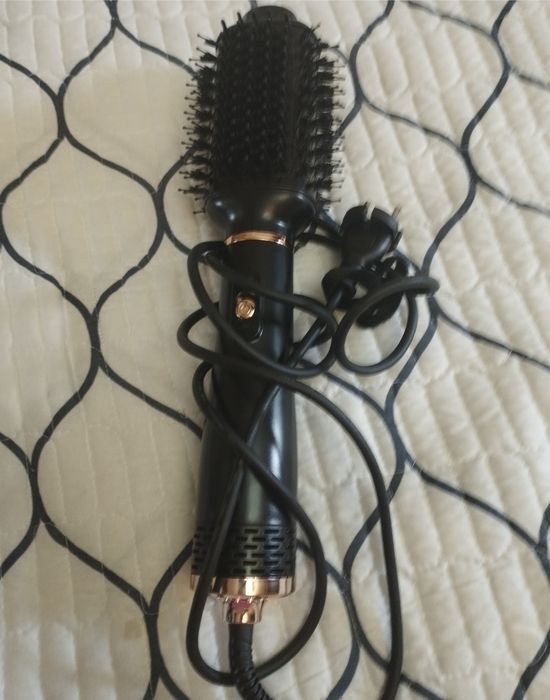 Фен расческа не подошла