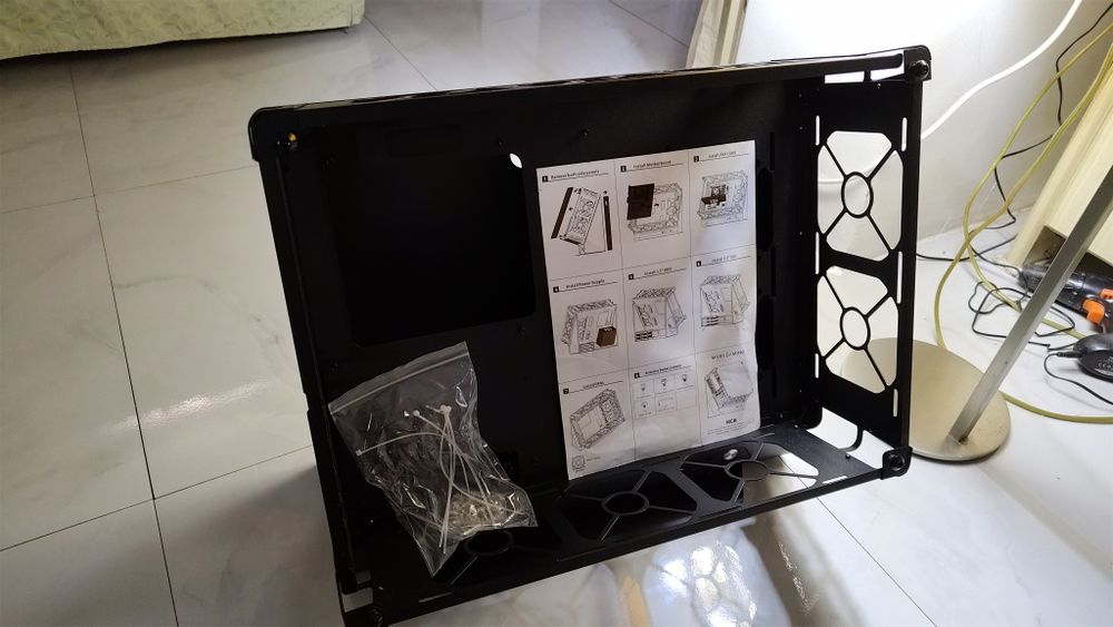 Mars Gaming MCB ATX XL PC Gaming Case Black Modulara Open Benchmark