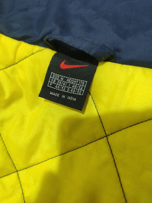 Geaca Nike vintage 90s mărimea M