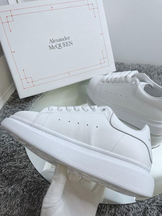 Adidasi Alexander Mcqueen