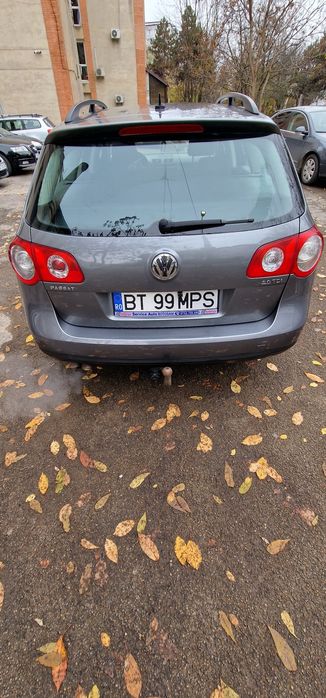 Vand Volkwagen Passat 3C B6, motor bmp 2.0 tdi, fara rugina
