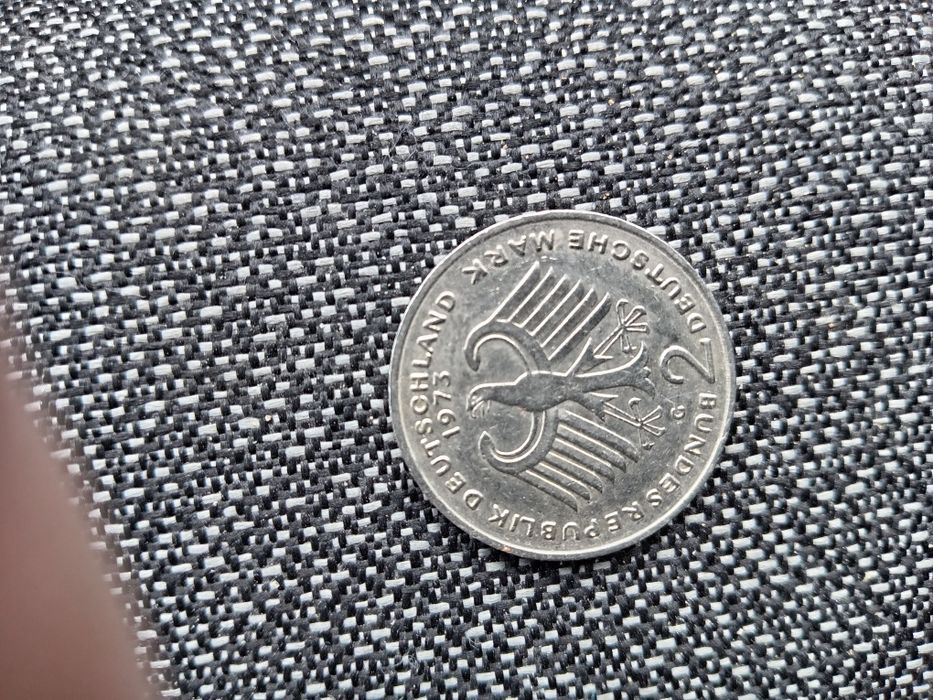 Moneda două mărci germane.