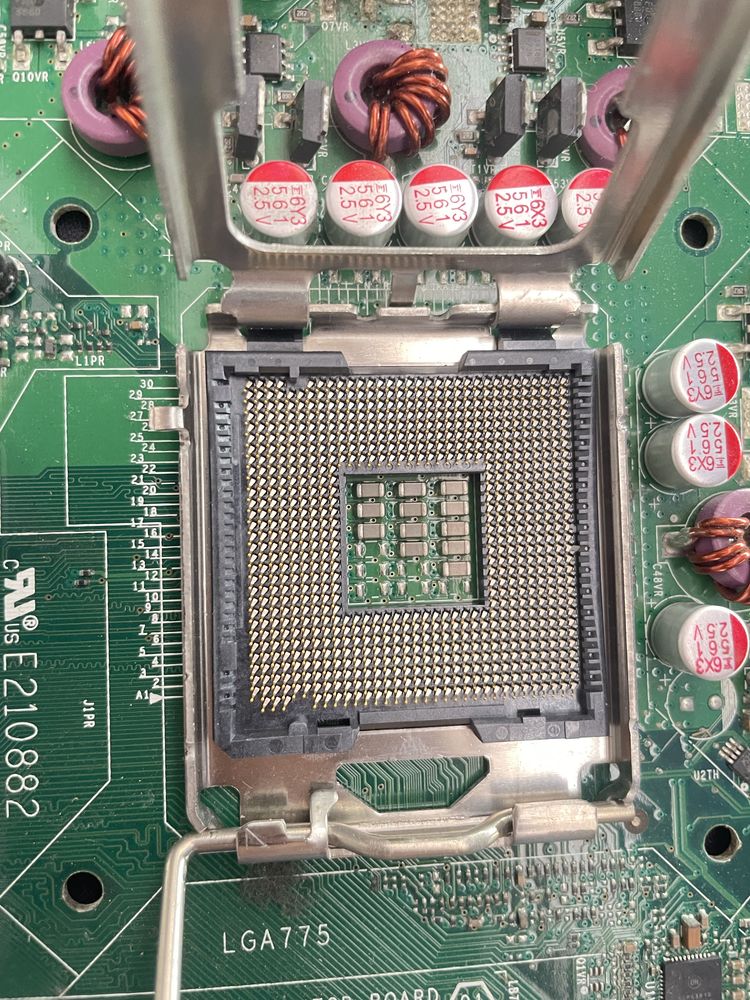 Дънна платка Intel DQ965GF - D41676-400 с процесор и рам