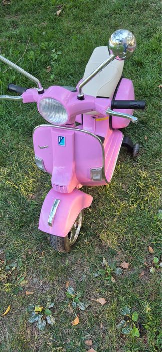 Scuter copii Vespa Piaggio Roller  35 kg