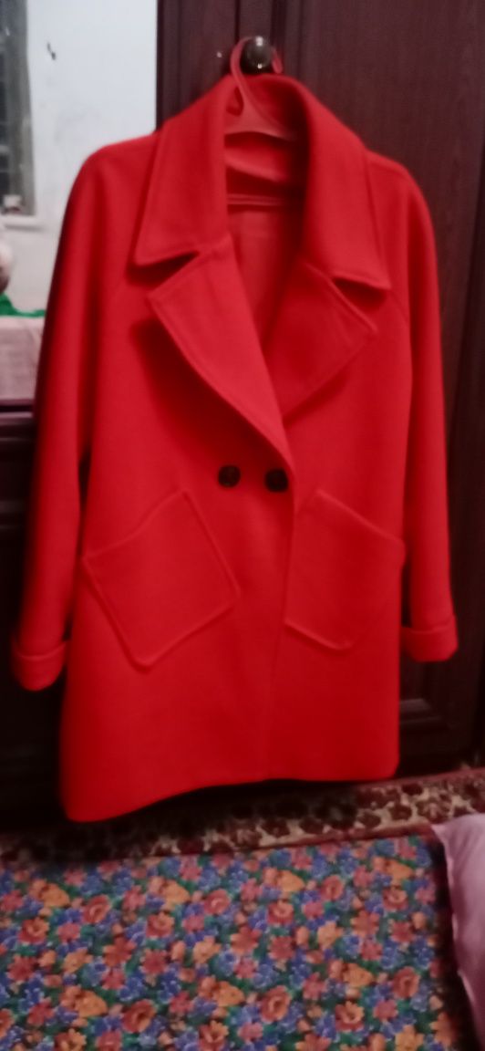 Женское пальто драпп