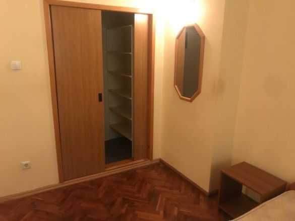 Дава се под наем Двустаен апартамент в Бургас, Център - 60 кв.м за 175 € - Снимка #9