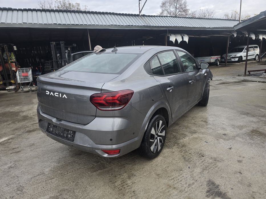 Dezmebrari/piese/Dezmembrez Dacia logan 1.0 tce 2024 9000 km