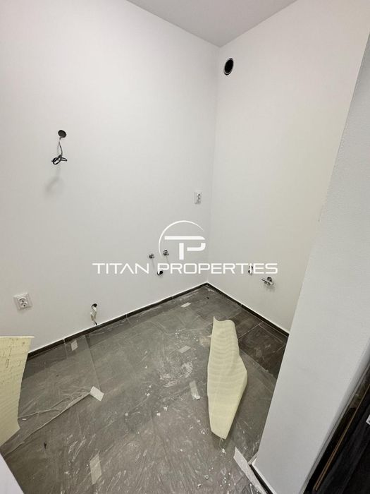 Ключ в Агенцията! Офис, под наем, жк Възраждане