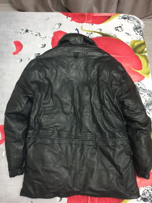 Parker din piele naturala foarte fina ,marimea  XL  în stare foarte b.