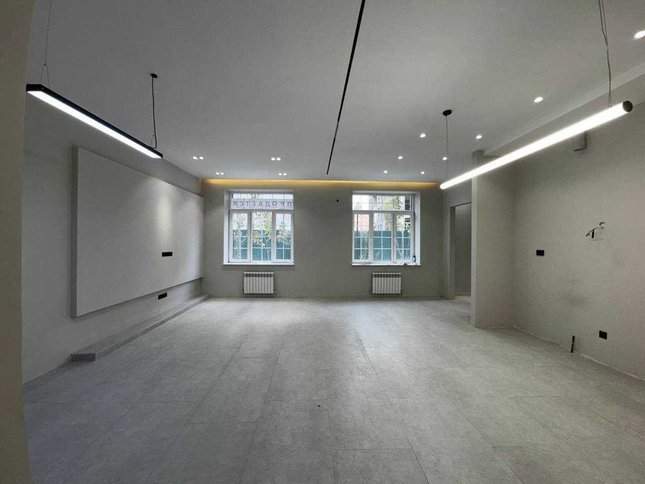 ЖК «Greenwich»
6/0-1/9
Площадь: 175 м²