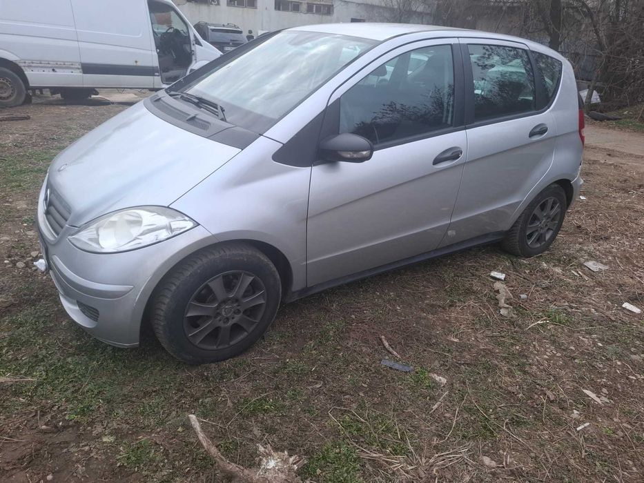 dezmembrez mercedes a klass w169 2.0cdi