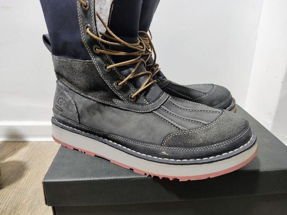 Ugg winterboot aproape noi