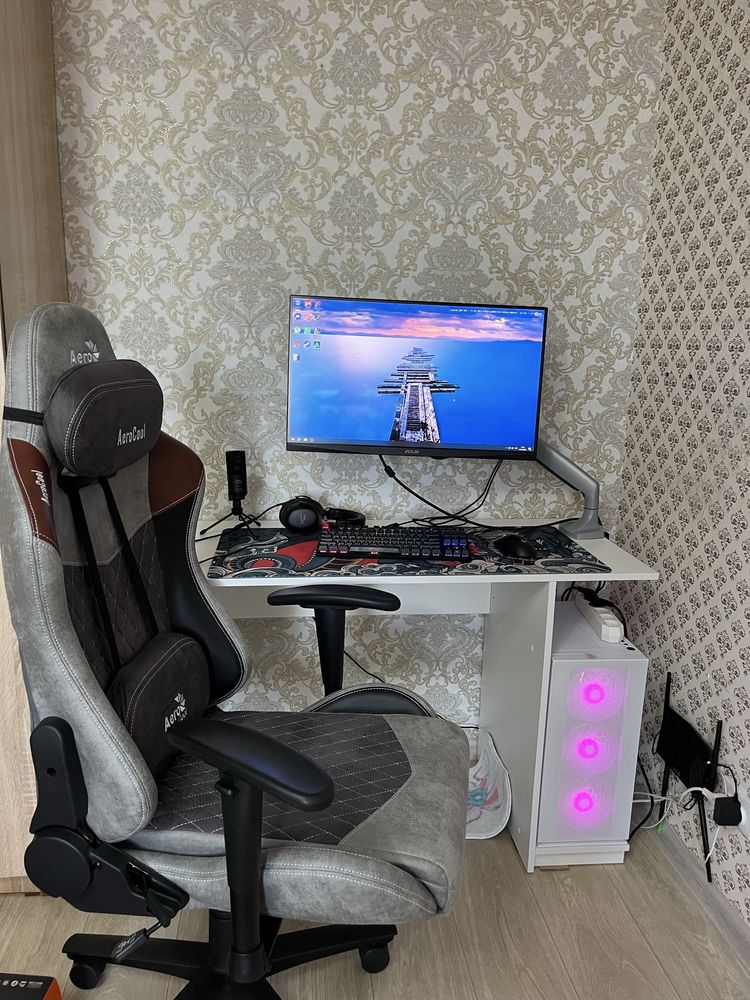 Продам игрое кресло Aerocool