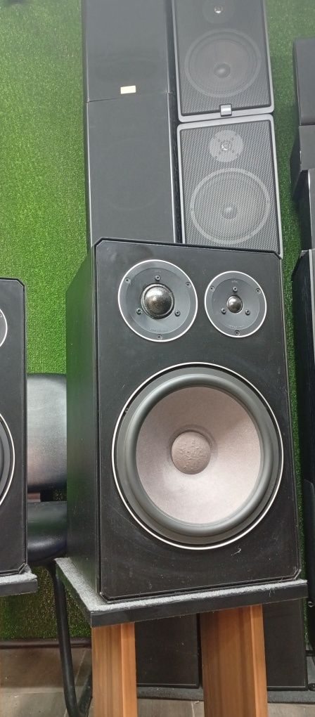 Тонколони BRAUN LS-100