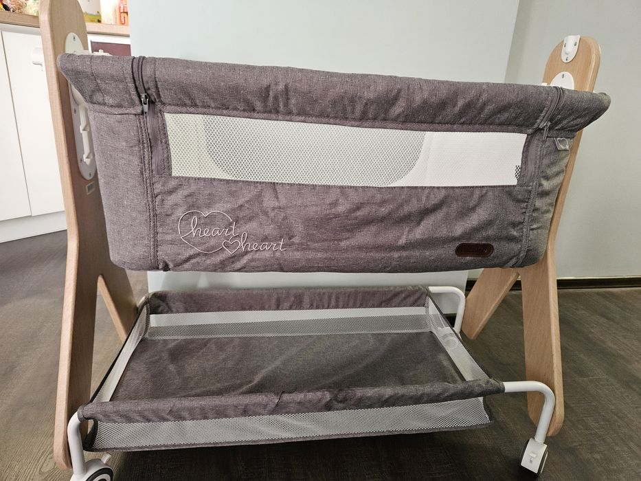 Кошара next to me