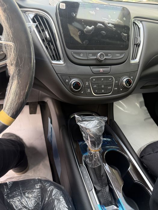 Малибу пример масла 2022 йилда ишлаб чикарилган йуригани 17.000 минг