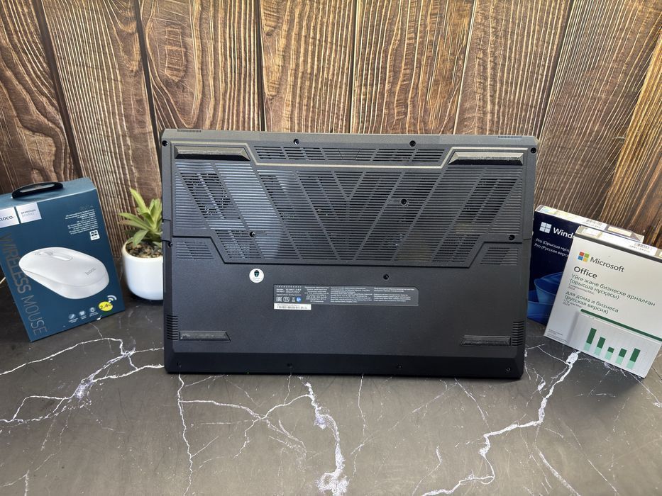Thunderobot 911 Plus X | Core i5-12450H | RTX 3050Ti | 16GB RAM