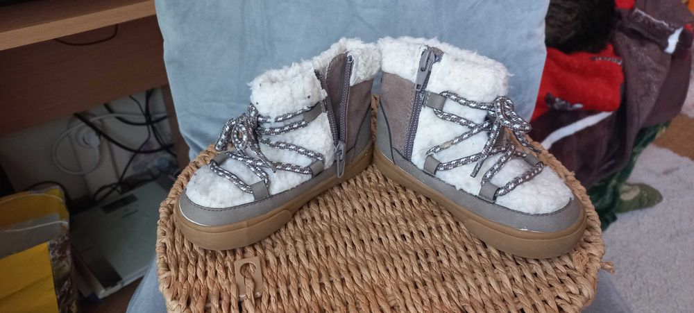 Детски боти H&M с мъхеста подплата