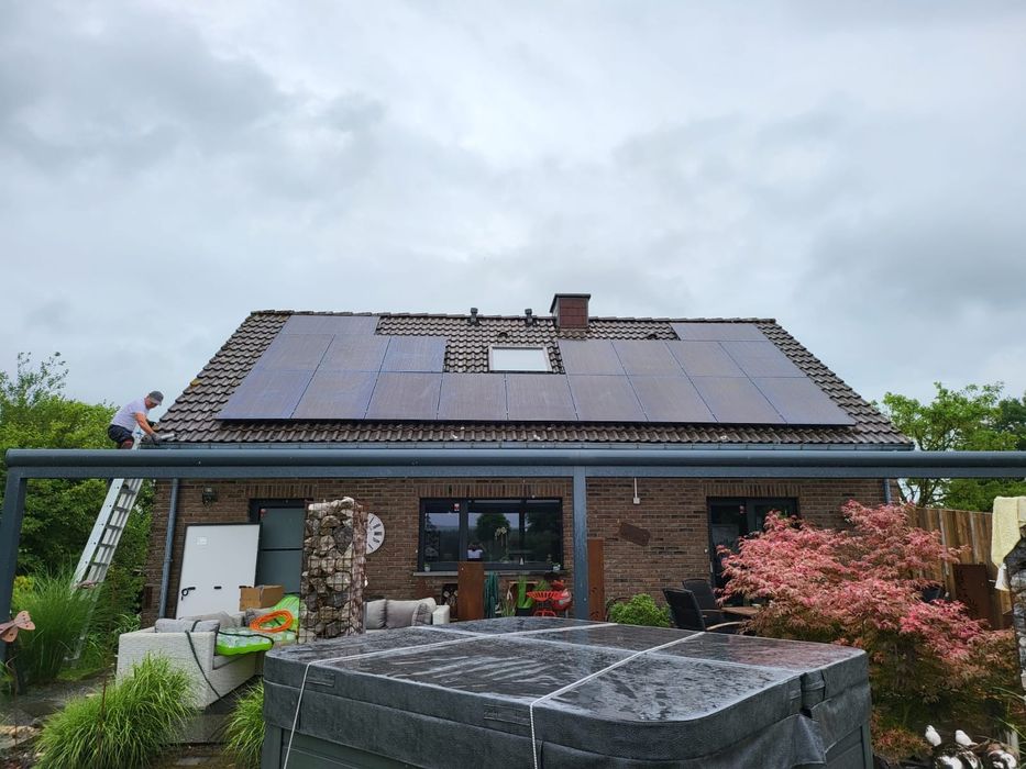 Montaj panouri fotovoltaice de la 322euro/kw materiale incluse