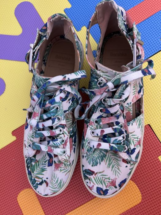 Летни обувки Bershka