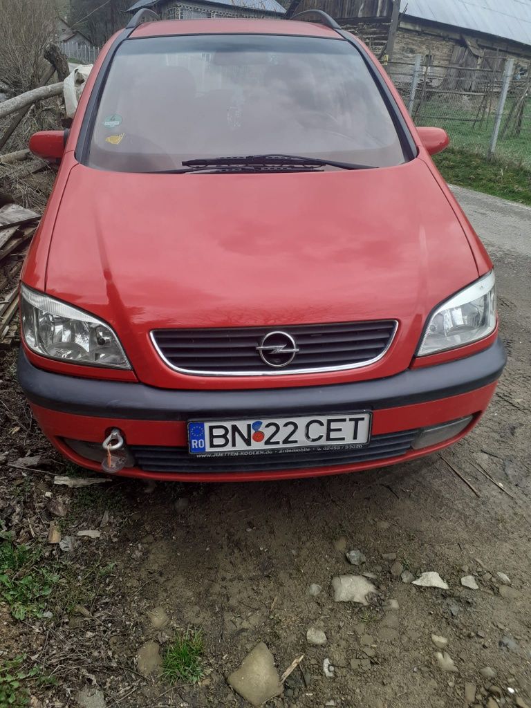 Opel Zafira 1.6 benzina