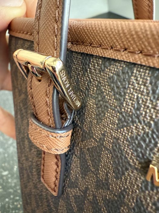 Продам сумку Michael Cors оригинал