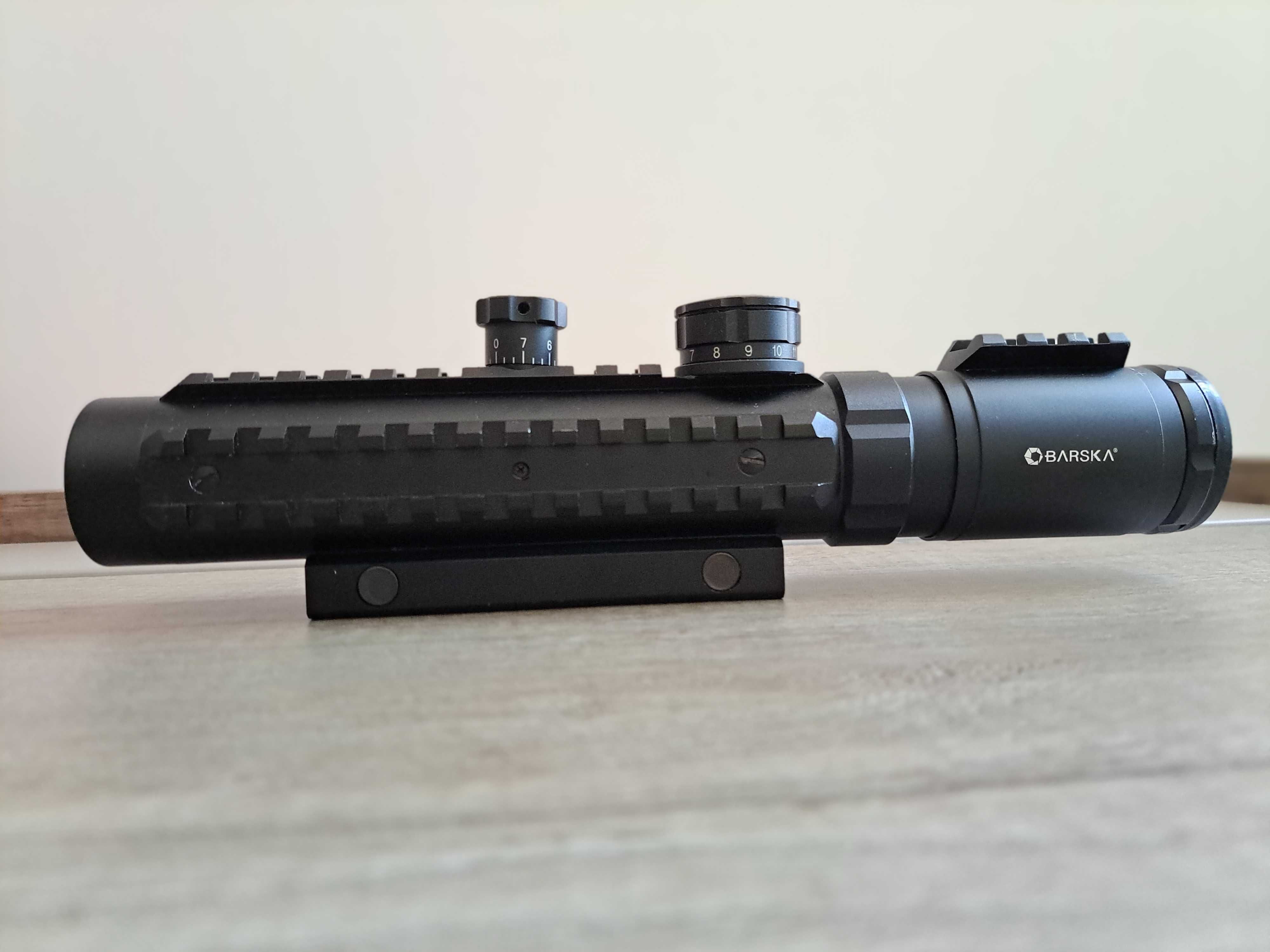 Бързомер Barska Electro Sight 1-3X30