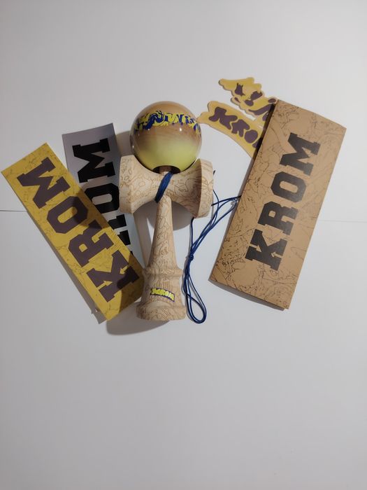 Kendama Krom Unity yellow
