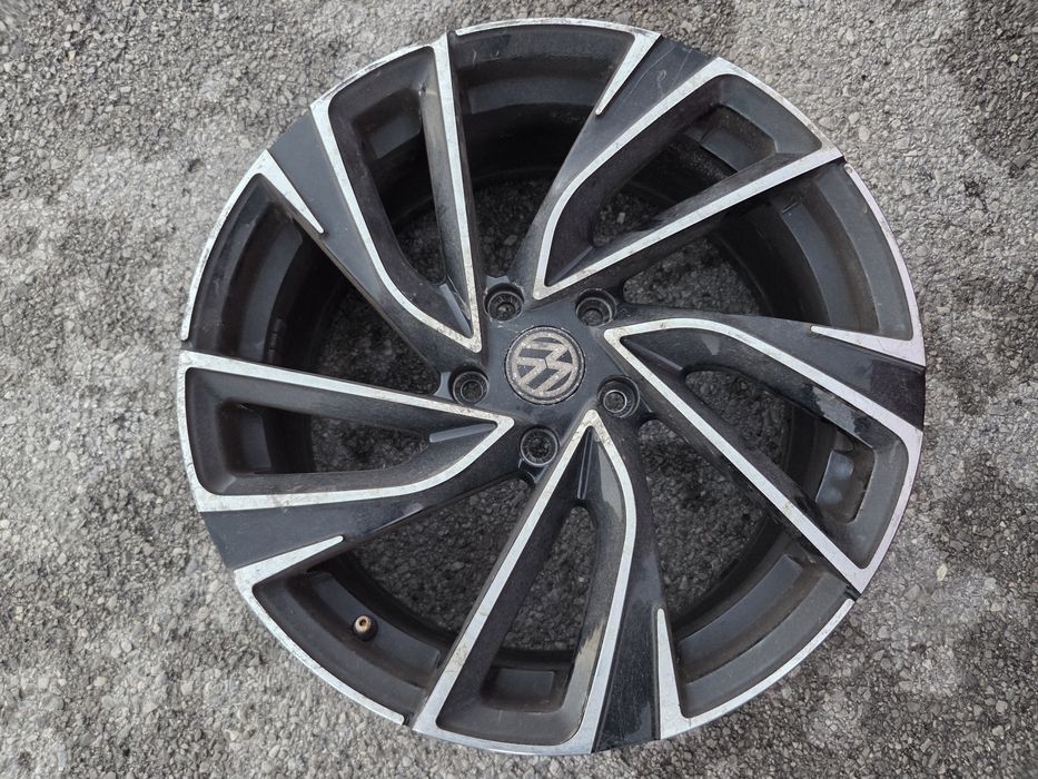 4бр. джанти 18" 5х112 свалени от голф 8