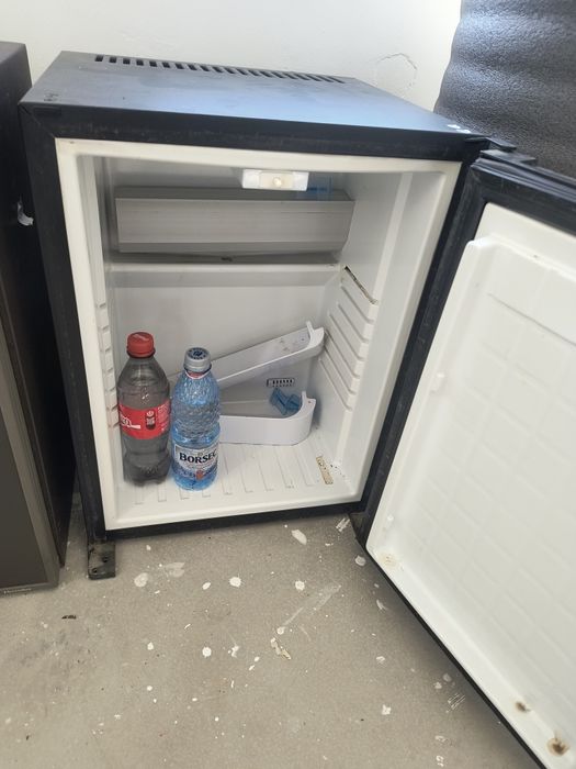 De vânzare mini frigider bar