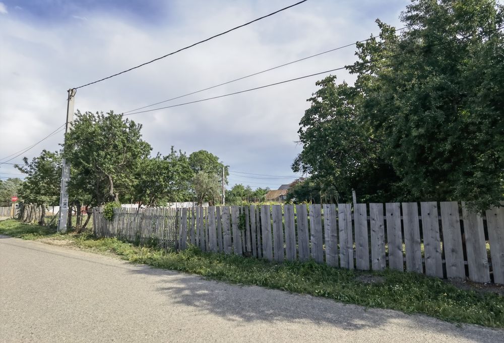 Teren intravilan de vanzare