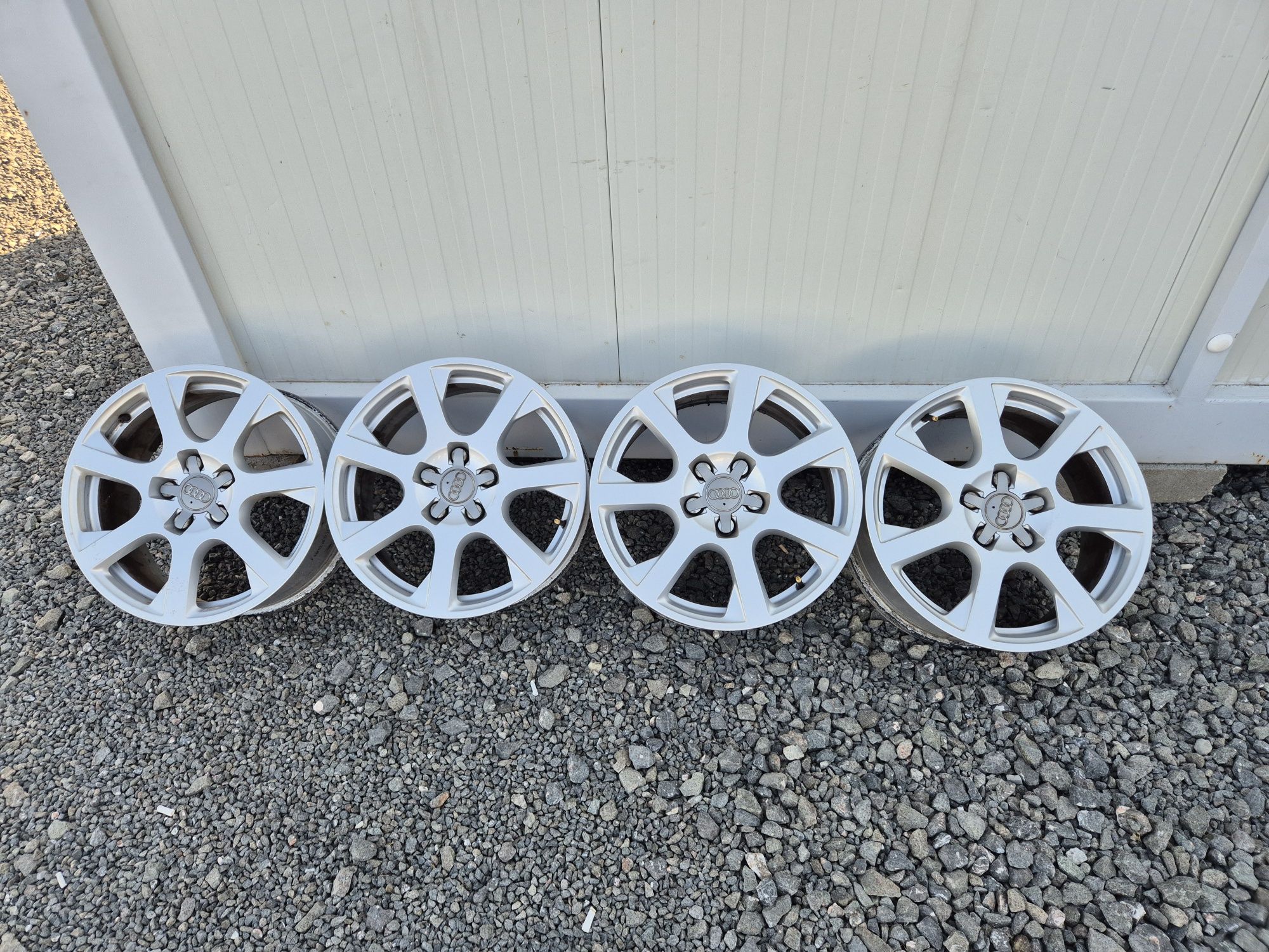 Оригинални лети джанти Ауди Audi Q5 5×112 17цола