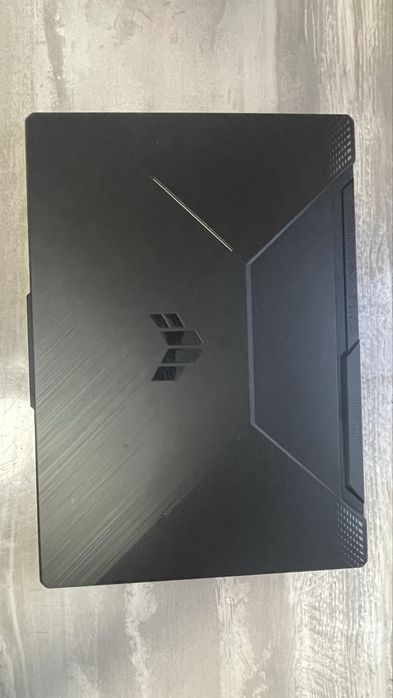 Продам игровой ноутбух таф гейминг F 15