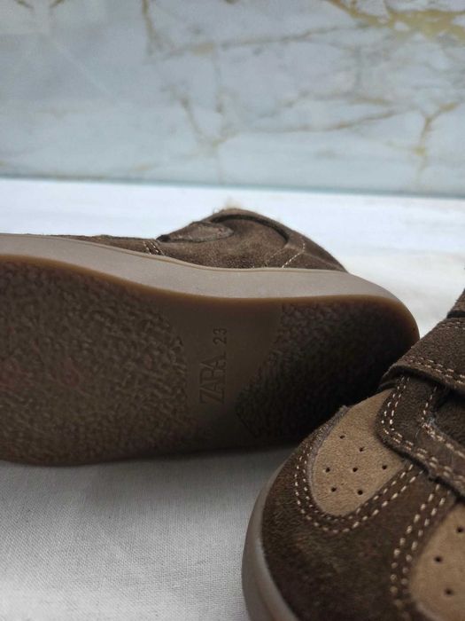 Детски обувки ZARA