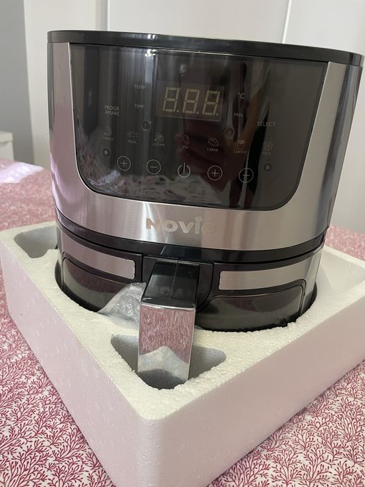 Air Fryer Novio.