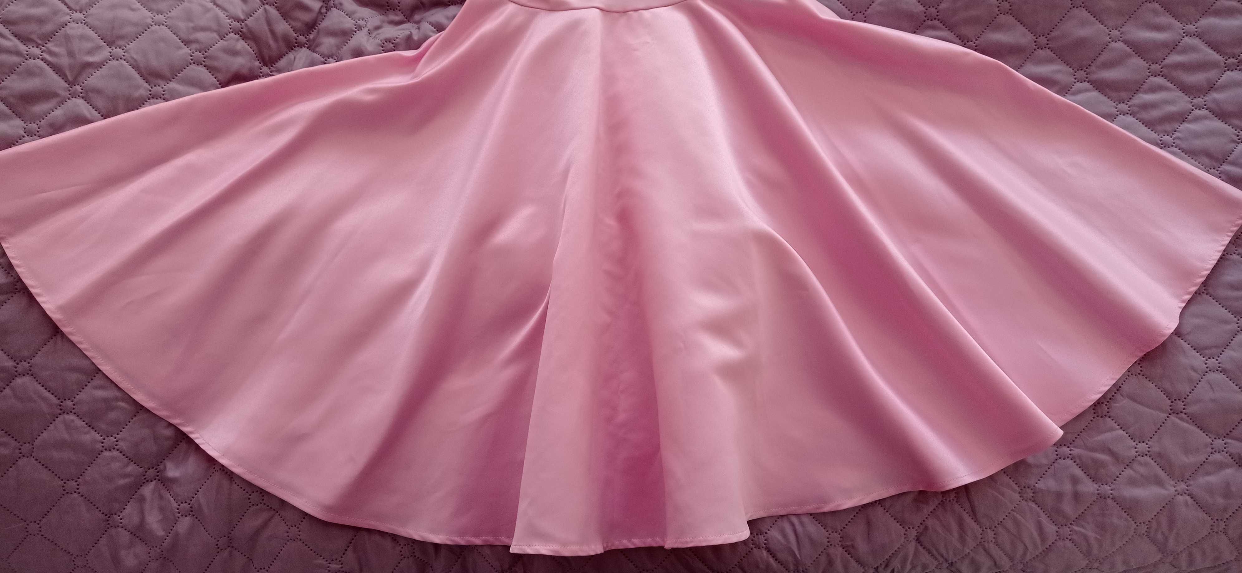 Розова рокля М-Л