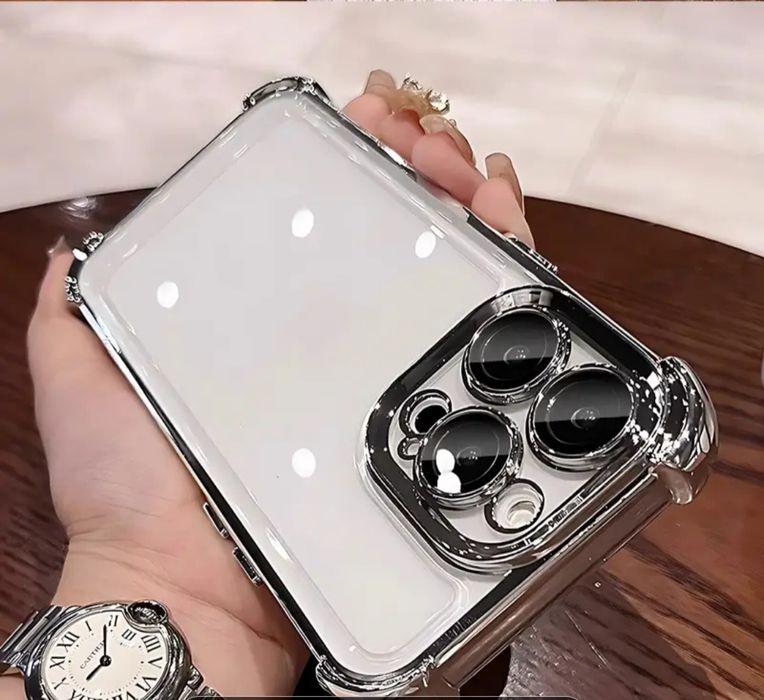 Сребрист кейс за iPhone 16 Pro/Pro Max