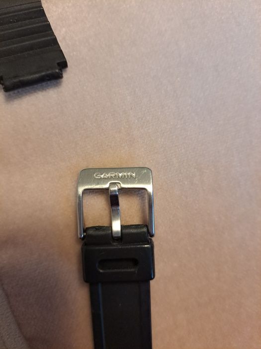 Часовник Garmin vivomove