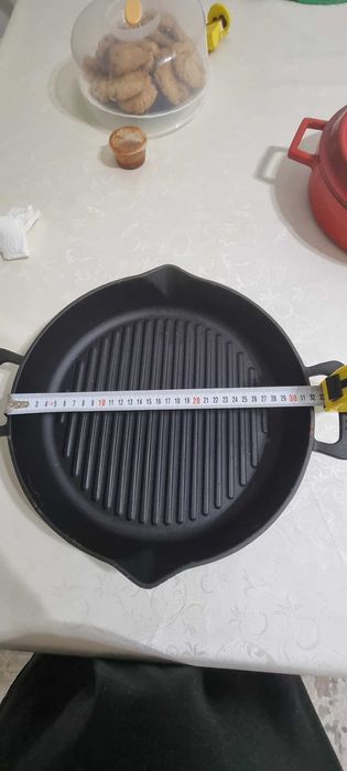 Сковорода гриль Lava  Eco GT 30 T5 30 см, чугун