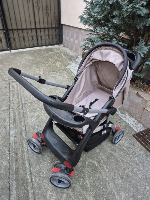 Vând cărucior Juju mâner reversibil