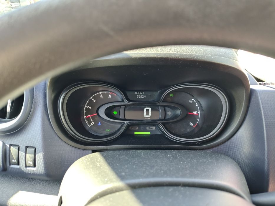 Vand Opel Vivaro Renault Trafic L1H2