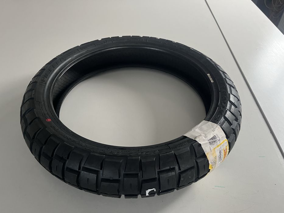 Cauciuc pirelli 120/70 r17